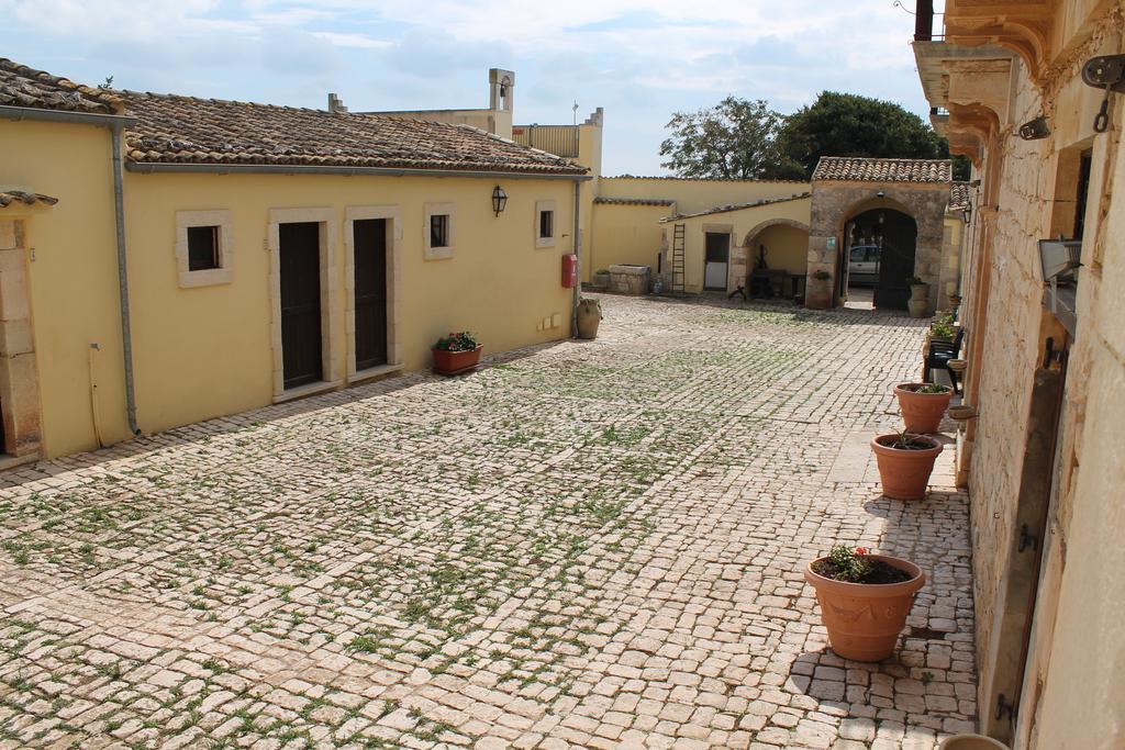 Villa Teresa Modica Bagian luar foto