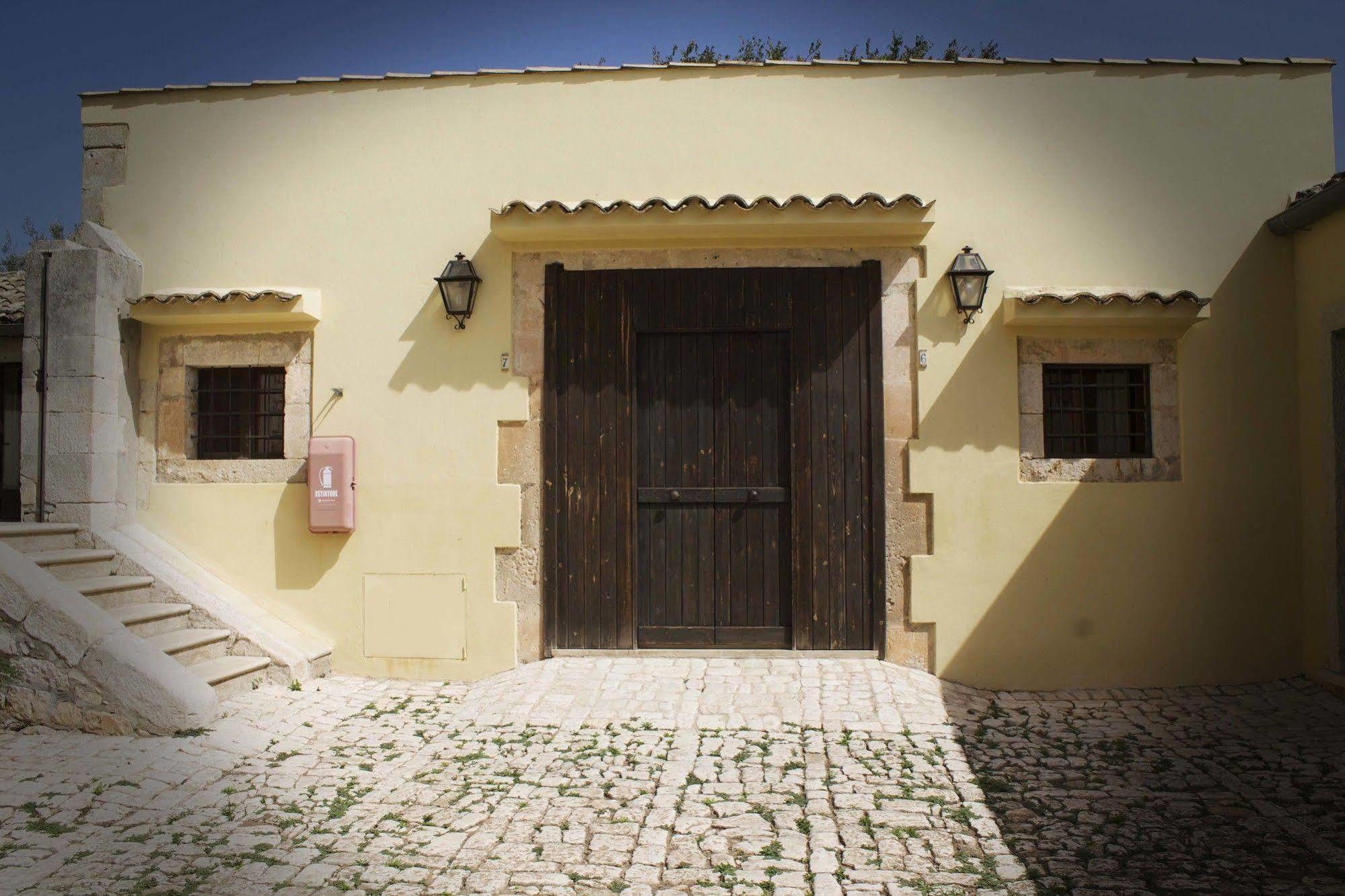 Villa Teresa Modica Bagian luar foto