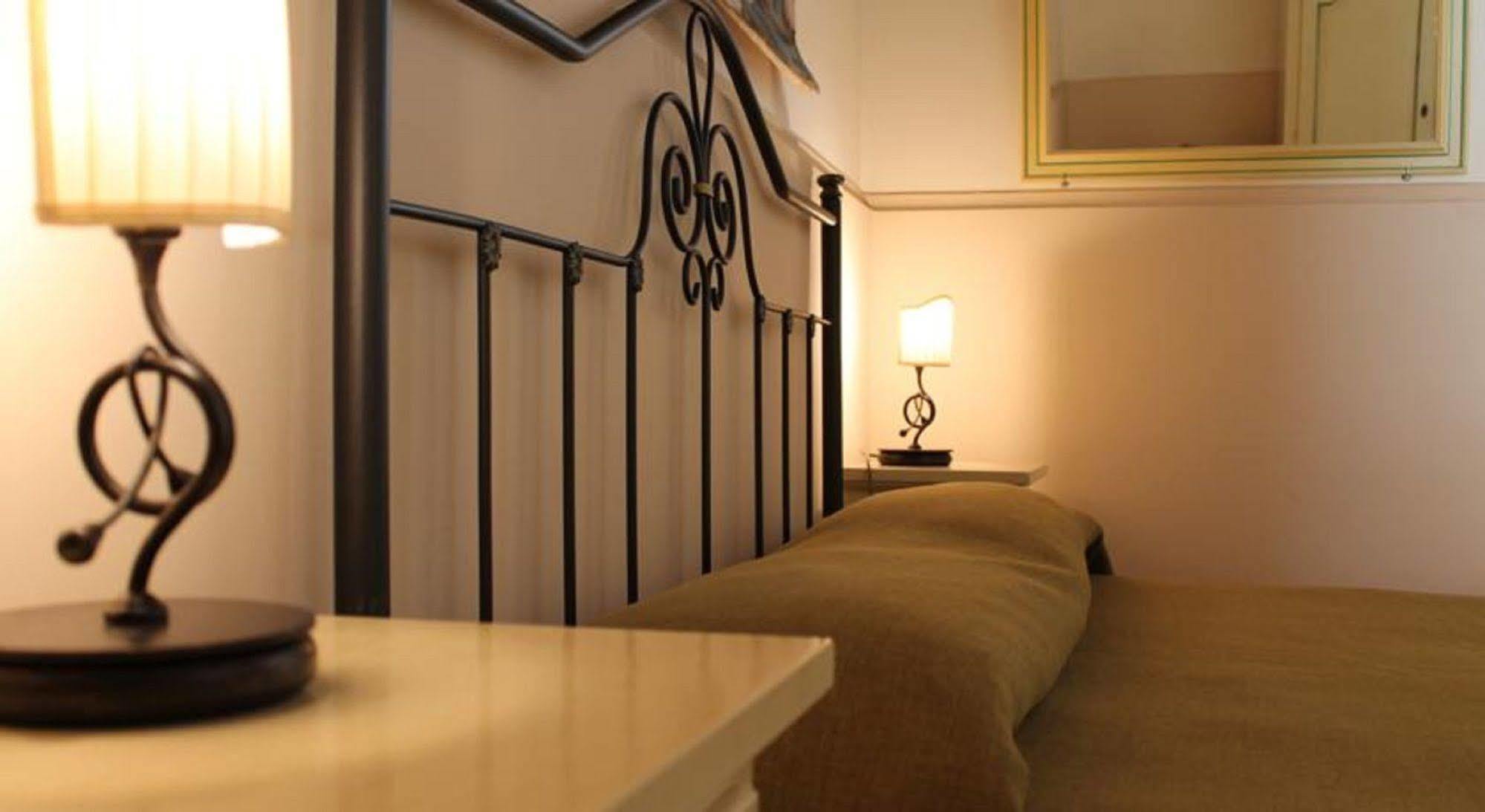 Villa Teresa Modica Bagian luar foto