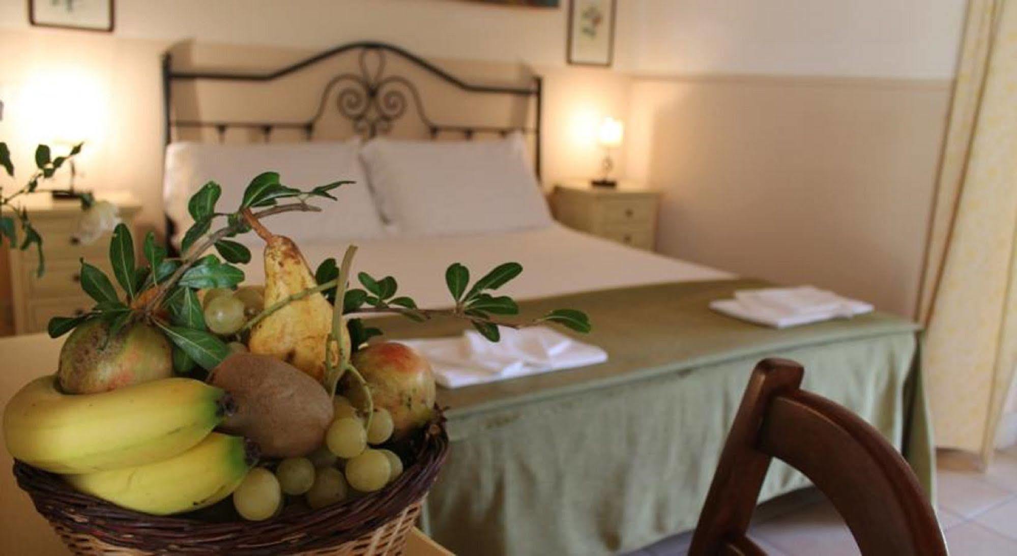 Villa Teresa Modica Bagian luar foto
